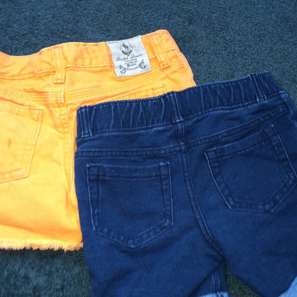 2 girls shorts size 5